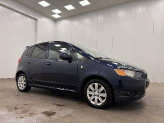 škoda osobní automobily Mitsubishi Colt 1.3 Edition 5-drs Airco 2013/1