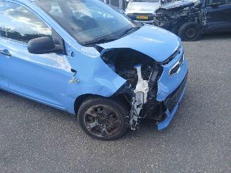 Kia Picanto Picanto (TA) Hatchback 1.2 16V (G4LA5) [63kW] picture 6