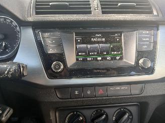 Volkswagen Polo Polo V (6R) Hatchback 1.4 16V (CGGB(Euro 5)) [63kW] picture 7