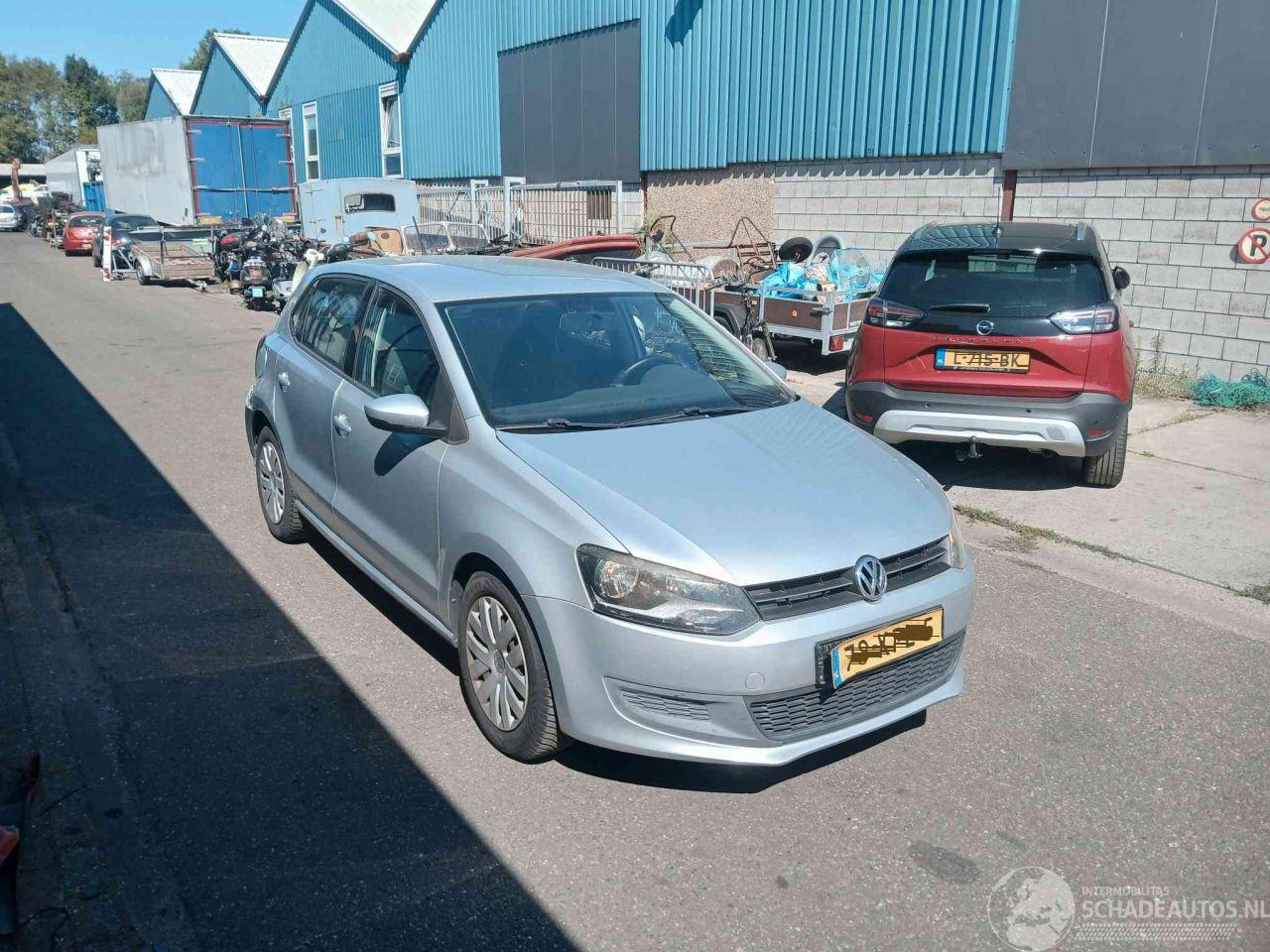 Volkswagen Polo Polo V (6R) Hatchback 1.4 16V (CGGB(Euro 5)) [63kW]