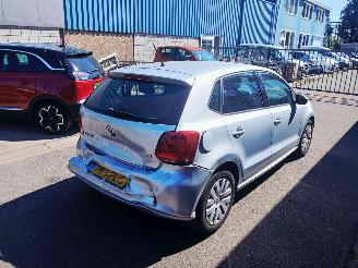 Volkswagen Polo Polo V (6R) Hatchback 1.4 16V (CGGB(Euro 5)) [63kW] picture 4