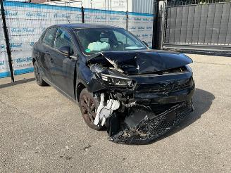 Opel Corsa 1.2 Turbo GS picture 2