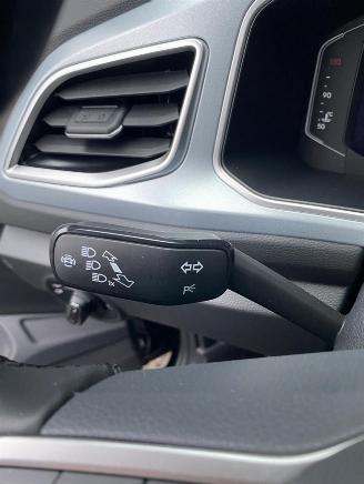 Volkswagen T-Roc Goal picture 21