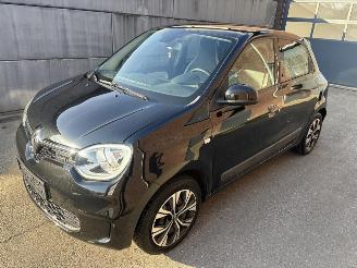 Avarii autoturisme Renault Twingo Limited 1.0 (48kW) 2021/12