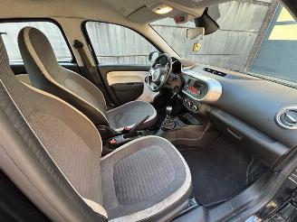 Renault Twingo Limited 1.0 (48kW) picture 10