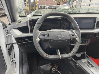 Opel Frontera Electric GS 83KW picture 7