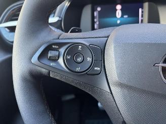 Opel Corsa GS 1.2 Hybrid Automatik picture 16
