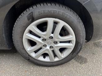 Opel Astra Sportstourer 1.2 Turbo Business Start/Stop MOTOR DEFECT! picture 9