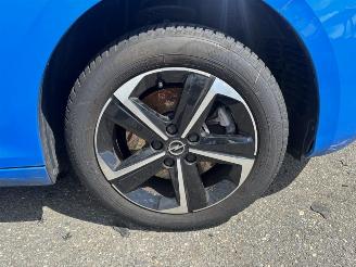 Opel Astra Sports Tourer GS 1.2 (96kW) picture 9