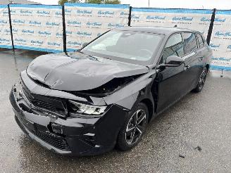 Opel Astra Sports Tourer GS 1.2 Turbo (96 KW) 360° | Sitzh. picture 1