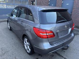 Mercedes B-klasse 180 B 180 Automaat | Half leder | Trekhaak | Bi-Xenon | Cruise picture 4