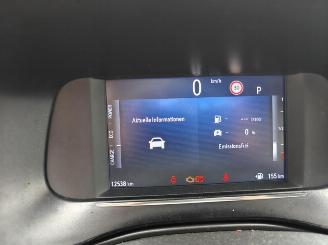 Opel Corsa GS.1.2 Direct Injection Turbo 74 kW(100 PS)48V Hybrid.6-Gang-Doppelkupplungsgetriebe(eDCT) picture 14