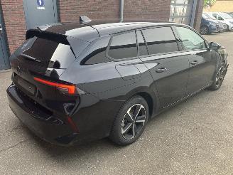 Opel Astra Sports Tourer GS. 1.2 Turbo (96 kW/130 PS) AT-8 Start/Stop Matrix picture 3