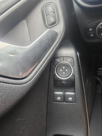 Ford Fiesta 1.0 EcoBoost ST-Line picture 29