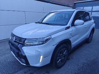damaged passenger cars Suzuki Vitara 1.4 Mild-Hybrid Club 4x2 2026/3