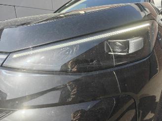Volkswagen T-Roc 1.5 eTSI 110 kW R-Line picture 11