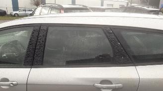 Ford Focus 1.6 TDCi ECOnetic Combi/o  Diesel 1.560cc 77kW (105pk) FWD 2012-06/2018-05  NGDB picture 6