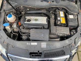 Volkswagen Passat 1.8 TSI 16V Sedan 4Dr Benzine 1.798cc 118kW (160pk) FWD 2007-05/2010-07 (3C2) BZB picture 9