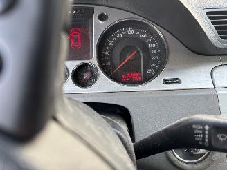 Volkswagen Passat  picture 8