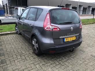 Renault Scenic  picture 5