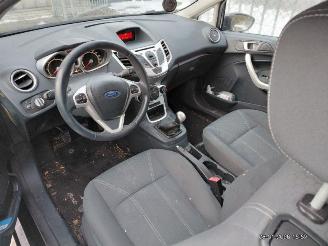 Ford Fiesta  picture 7