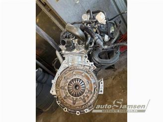 Peugeot 108 108, Hatchback, 2014 1.0 12V VVT-i picture 12