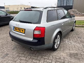 Audi A4 Automaat - A4 Avant (B6) Combi 2001 / 2005 - 1.8 T 20V Combi/o  Benzine 1.781cc 110kW (150pk) FWD 2001-09/2002-07 (8E5) AVJ picture 4