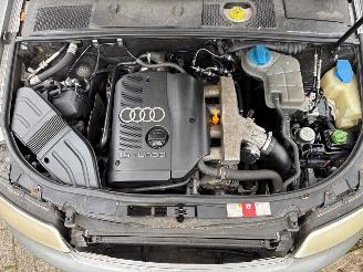 Audi A4 Automaat - A4 Avant (B6) Combi 2001 / 2005 - 1.8 T 20V Combi/o  Benzine 1.781cc 110kW (150pk) FWD 2001-09/2002-07 (8E5) AVJ picture 9
