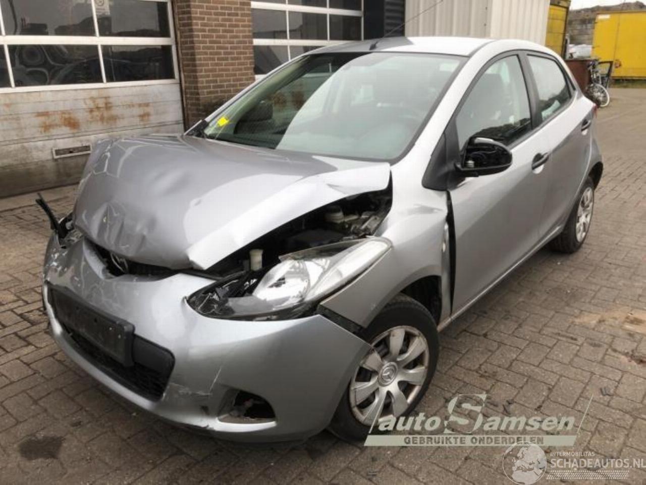 Mazda 2 2 (DE), Hatchback, 2007 / 2015 1.3 16V S-VT