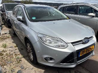 Ford Focus 1.6 TDCi - Focus 3 Wagon Combi 2010 / 2018 - 1.6 TDCi Combi/o  Diesel 1.560cc 85kW (116pk) FWD 2011-04/2018-05  T1DB picture 2
