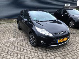 Schadeauto Ford Fiesta 1.6 TDCI - Fiesta 6 (JA8) Hatchback 2008 / 2017 - 1.6 TDCi 16V 95 Hatchback  Diesel 1,560cc 70kW (95pk) FWD 2010-02/2015-12  TZJB 2011/10