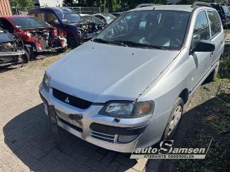 Coche siniestrado Mitsubishi Space-star Space Star (DG), MPV, 1998 / 2004 1.6 16V 2003/4