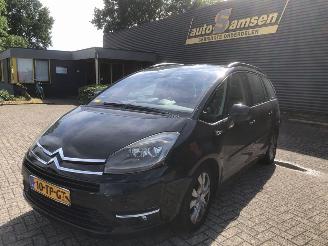 skadebil auto Citroën C4 C4 Grand Picasso (UA) MPV 2006 / 2013 - 2.0 16V Autom. MPV  Benzine 1.998cc 103kW (140pk) FWD 2006-10/2013-08 (UARFJ) EW10A; RFJ 2006/1
