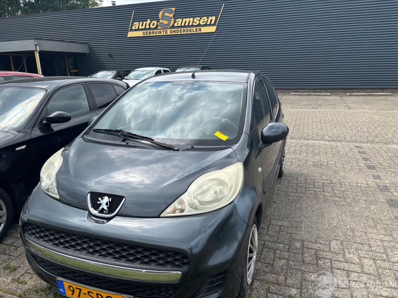 Peugeot 107 