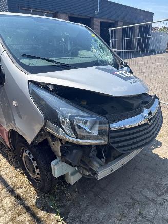 Opel Vivaro  picture 3