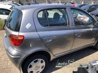 Toyota Yaris Yaris (P1), Hatchback, 1999 / 2005 1.3 16V VVT-i picture 7