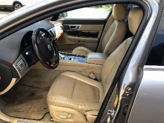 Jaguar XF  picture 10
