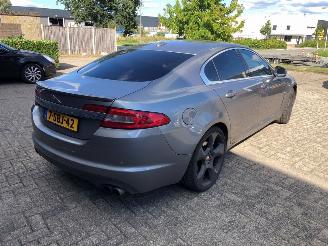 Jaguar XF  picture 5