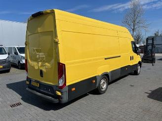 Iveco Daily 35S18 3.0D 132KW  MAXI  CARREER KOELING DAG EN NACHT KLIMA picture 2