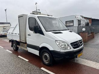 Mercedes Sprinter 210 CDI  AUTOM. KLIMA  VEEGVUIL KIPPER!! picture 2
