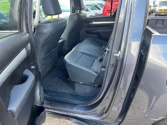 Toyota Hilux 2.8 D-4D 150KW AUTOM. DOUBLE CAB.  KLIMA LEER 4WD picture 9