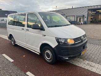 krockskadad bil auto Volkswagen Transporter 2.0 TDI 110KW KOMBI PERSONENBUS AUTOM. KLIMA EURO6 2016/12
