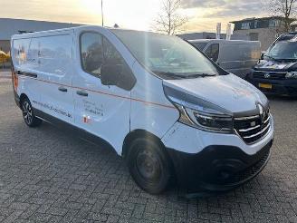 skadebil bedrijf Renault Trafic 2.0 DCI 107KW L2H1 LANG AIRCO KLIMA 2020/6