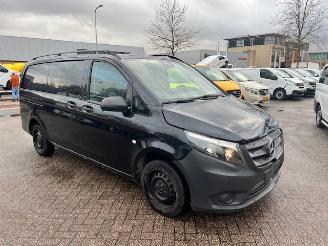 uszkodzony samochody ciężarowe Mercedes Vito 114 CDI 100KW LANG AIRCO KLIMA  EURO6 2020/12