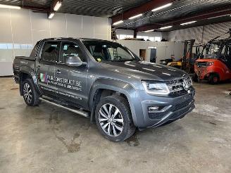 damaged commercial vehicles Volkswagen Amarok 3.0 TDI V6 190KW DC AVENTURA AUT. 4M KLIMA LEER 4WD 2019/4