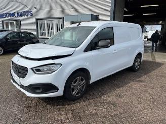 dommages fourgonnettes/vécules utilitaires Mercedes Citan 110 CDI LANG  AUTOMAAT NAVI MBUX KLIMA EURO6 2024/12