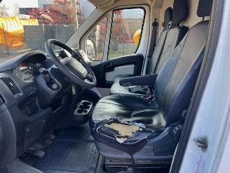 Peugeot Boxer 2.0 BLUEHDI 96KW L3H2 AIRCO KLIMA EURO6 picture 11