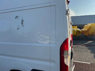 Peugeot Boxer 2.0 BLUEHDI 96KW L3H2 AIRCO KLIMA EURO6 picture 12