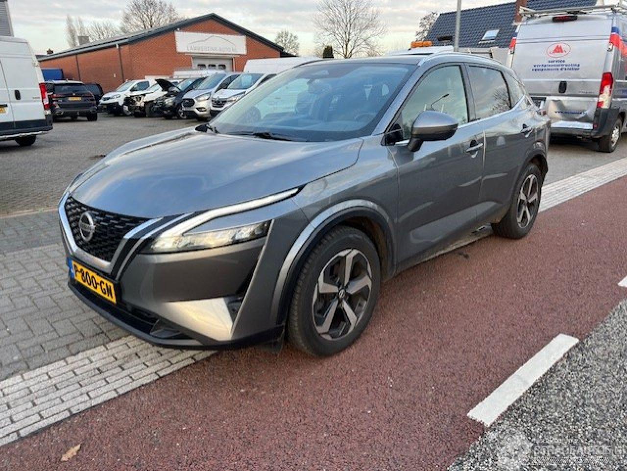 Nissan Qashqai 1.3 MHEV 103kw ACENTA  KLIMA CAM.
