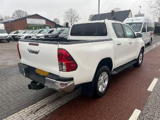 Toyota Hilux 2.4 D-4D 110KW AUTOM. DOUBLE CAB.  KLIMA AIRCO 4WD picture 2